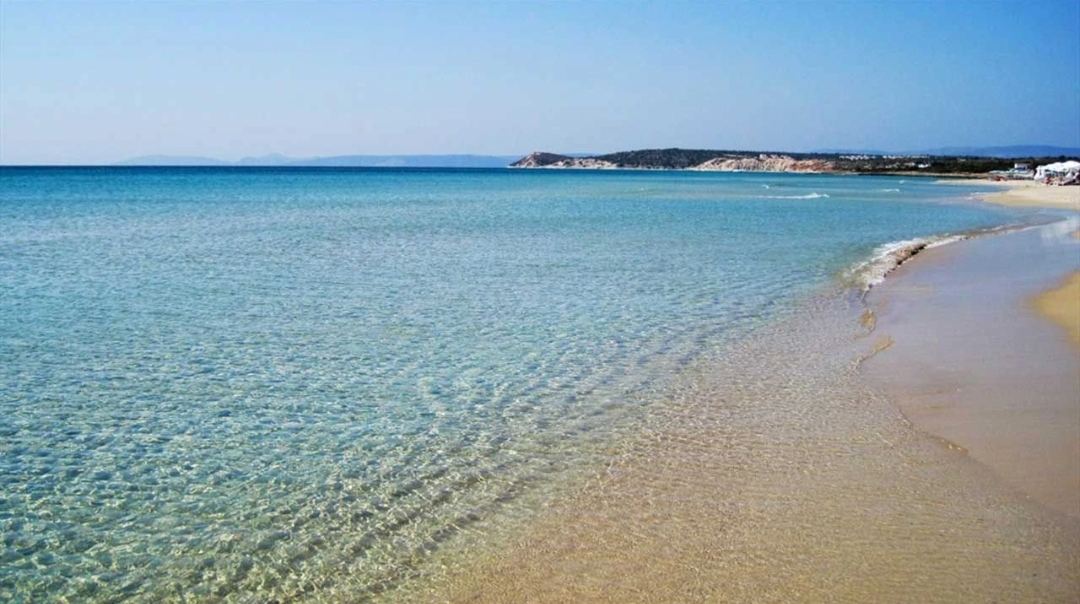 Altinkum Beach on the Cesme coast near Izmir in Turkey