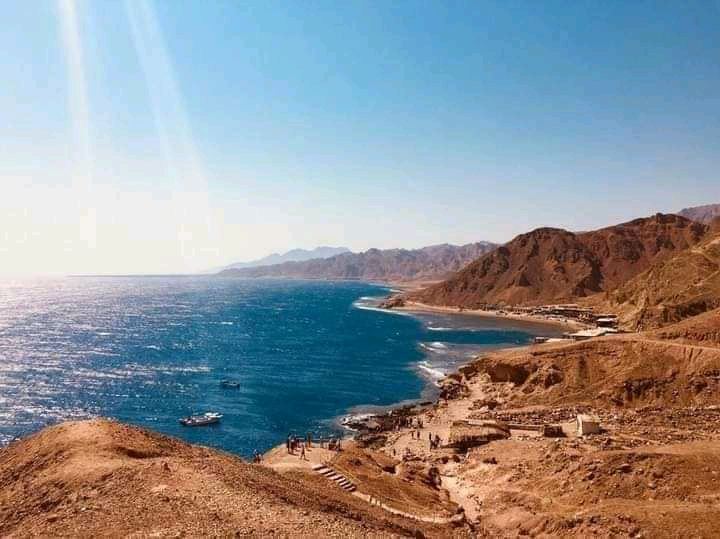 The reef rim of the Blue Hole near Dahab