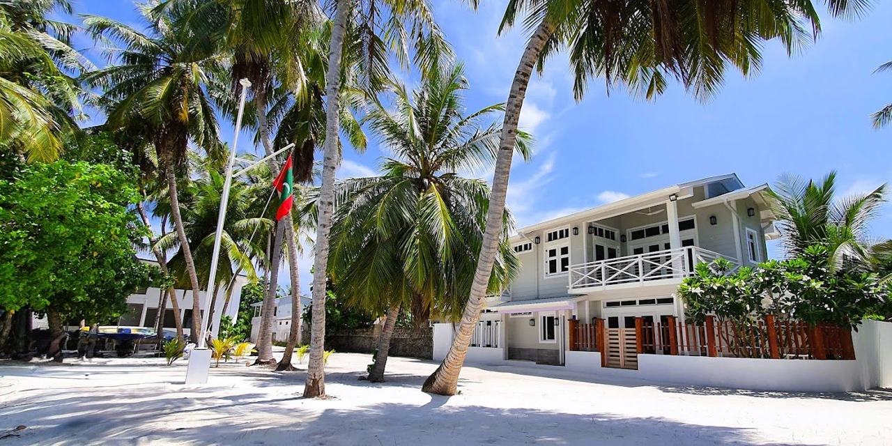 A second view of the beach and lagoon at Fulhadhoo in the Maldives