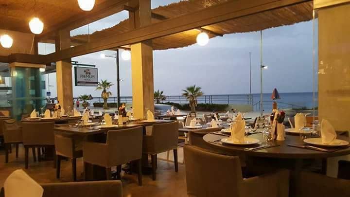 Terrace and seating at Guru Bar on the beachfront of Rethymno in Crete