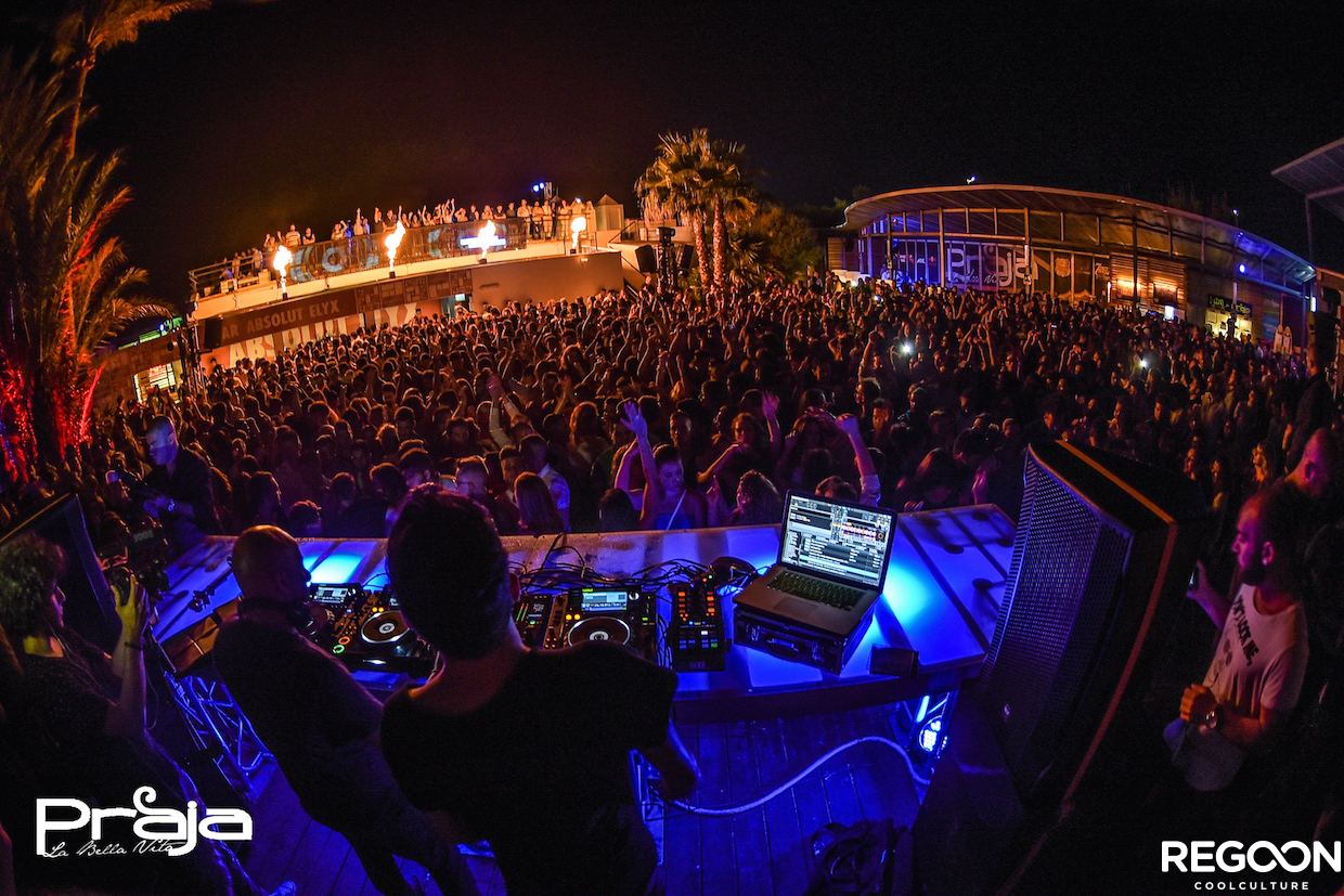 The open air stage and crowd areas of Praja nightclub on the Baia Verde strip in Gallipoli