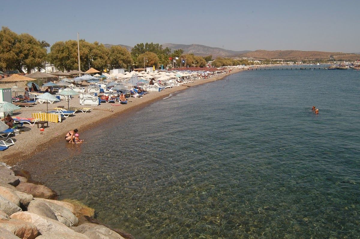 The long sandy family beach at Ortakent near Bodrum