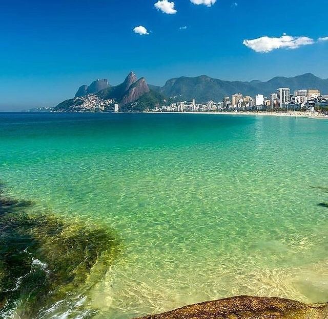 Arpoador, ranked for watersports at Ipanema, Rio de Janeiro