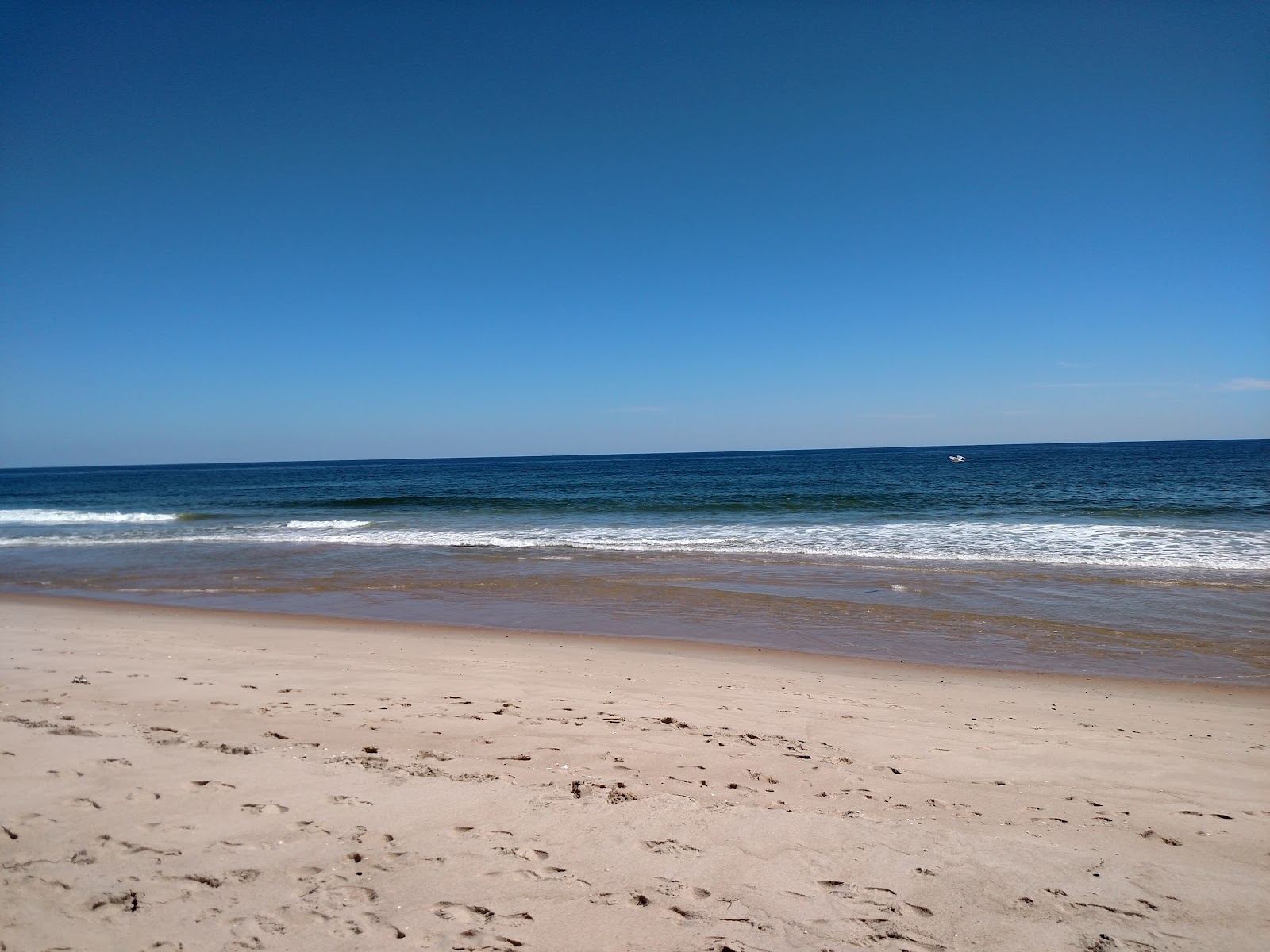 The quiet Atlantic sand and dunes at Wiborg Beach in East Hampton