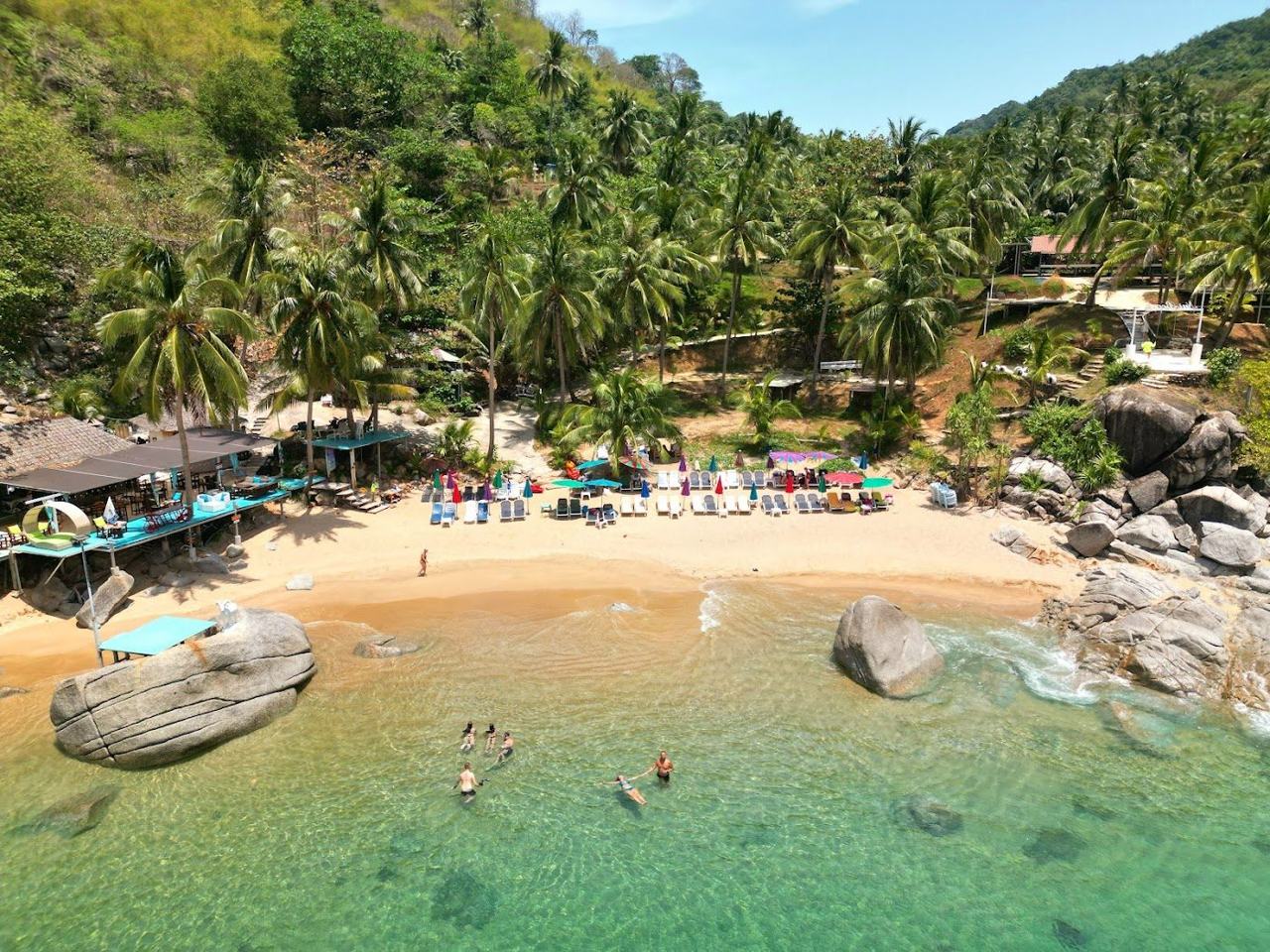Map view of the small cove at Ya Nui Beach in southern Phuket